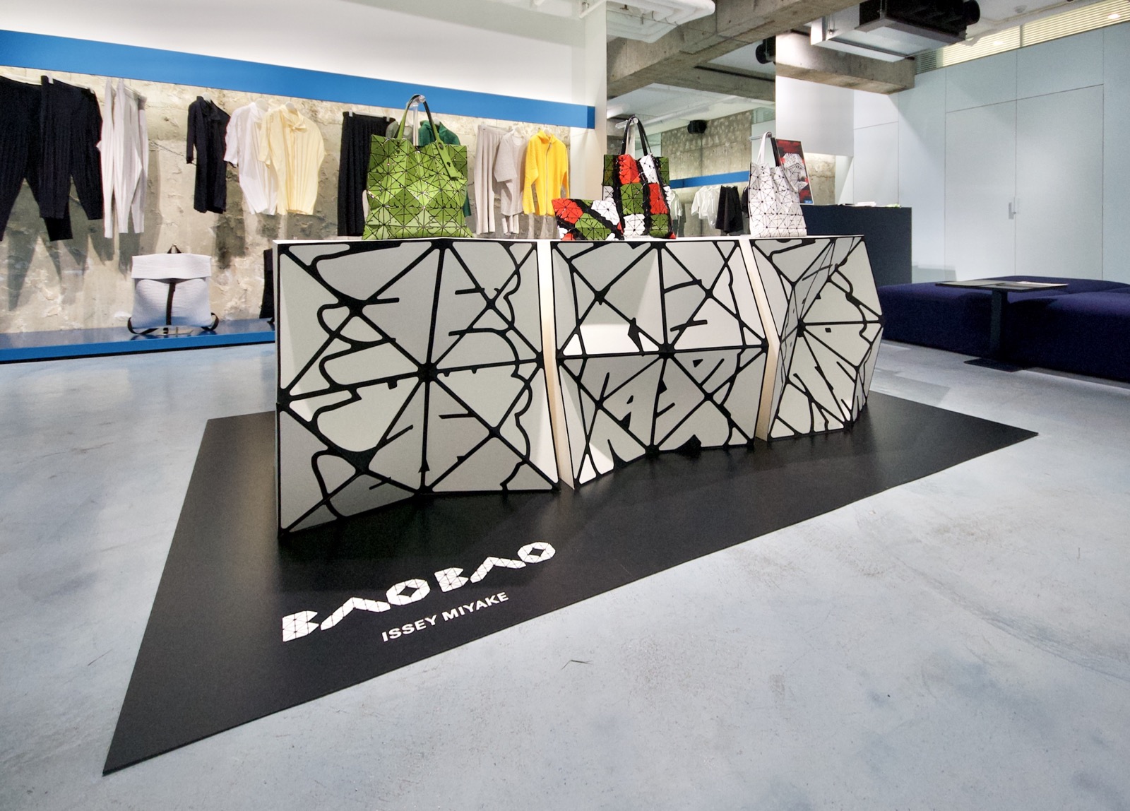 BAOBAO ISSEY MIYAKE JYUGEMU BOX